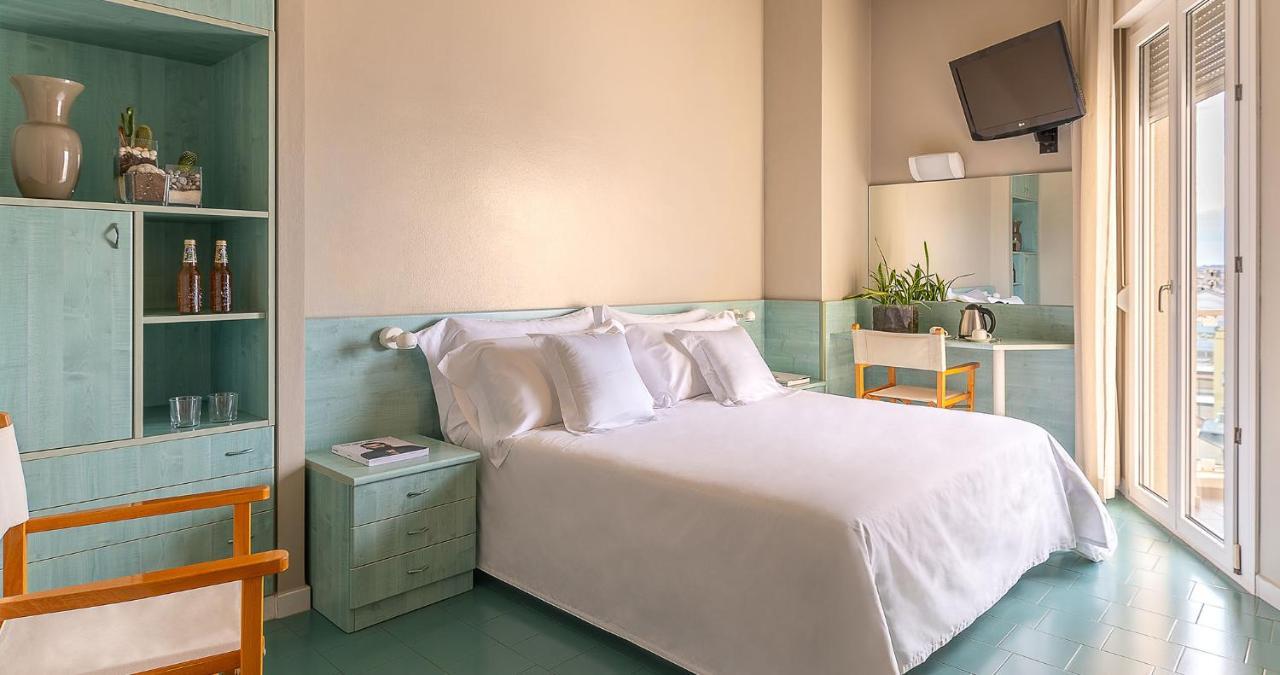 Victoria Palace Hotel Cattolica Esterno foto