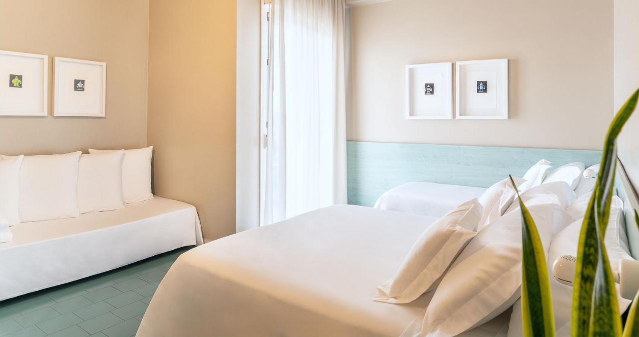 Victoria Palace Hotel Cattolica Esterno foto